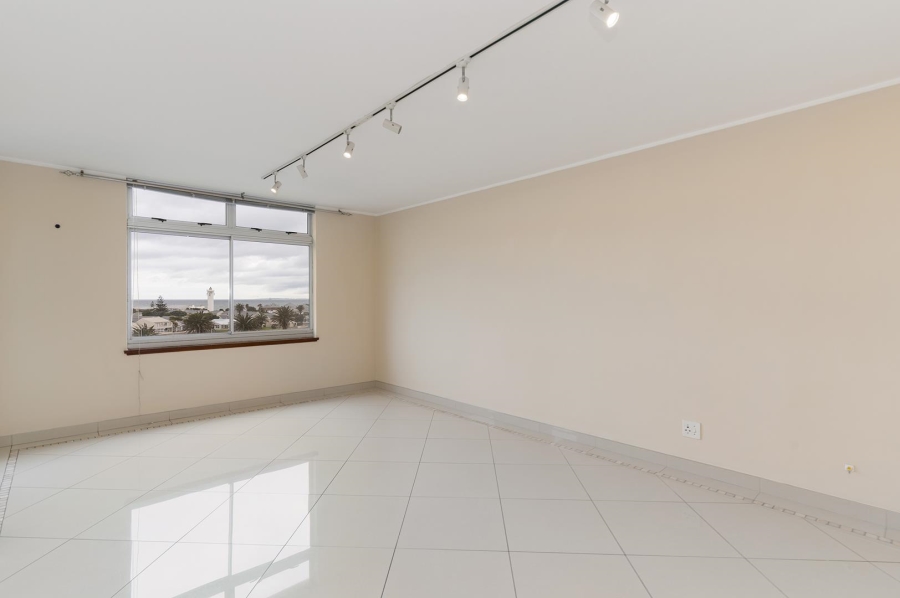 1 Bedroom Property for Sale in Milnerton Western Cape